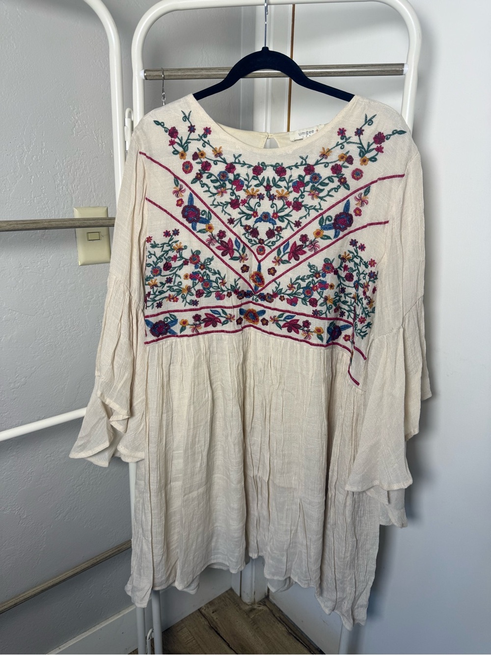 Umgee Cream Embroidered Boho tunic/dress with Multicolor Floral Stitching